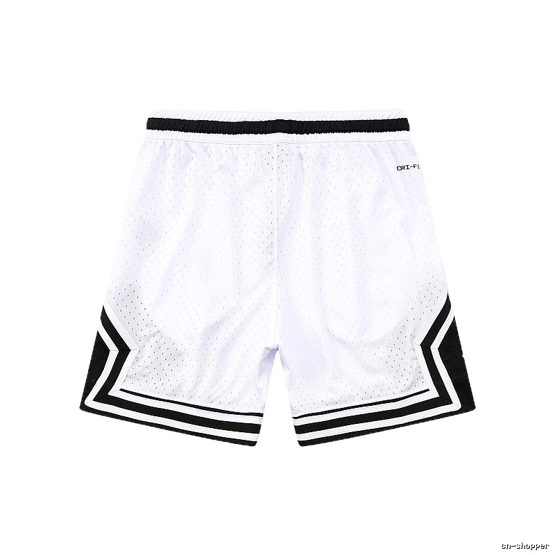 AJ sporty black and white shorts