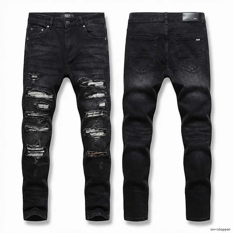 AMI Trendy Ripped Jeans with a Cool Style