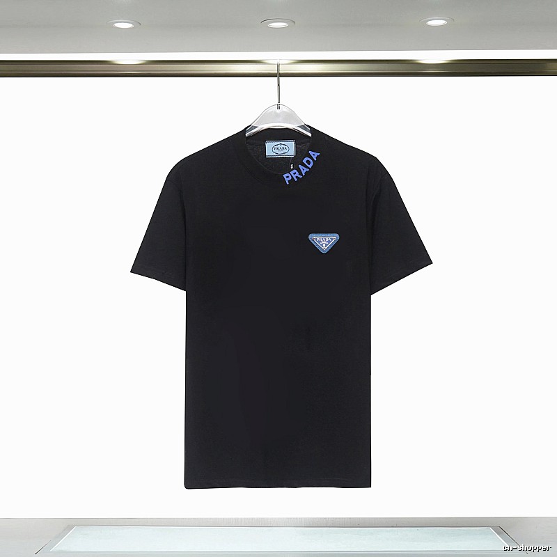 Amiri Logo Detail Logo T-shirt Black Small AM with Relaxed Feel