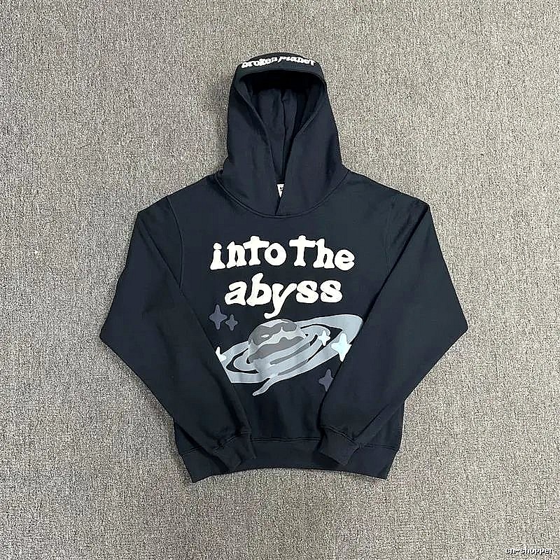 Broken Hearts Style H210 Skull Graphic Hoodie Modern Fit