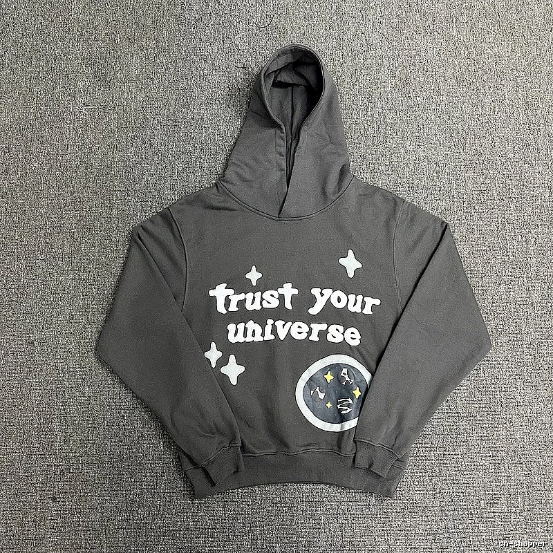 Broken Hearts Style H216 Skull Graphic Hoodie Streetwear Look
