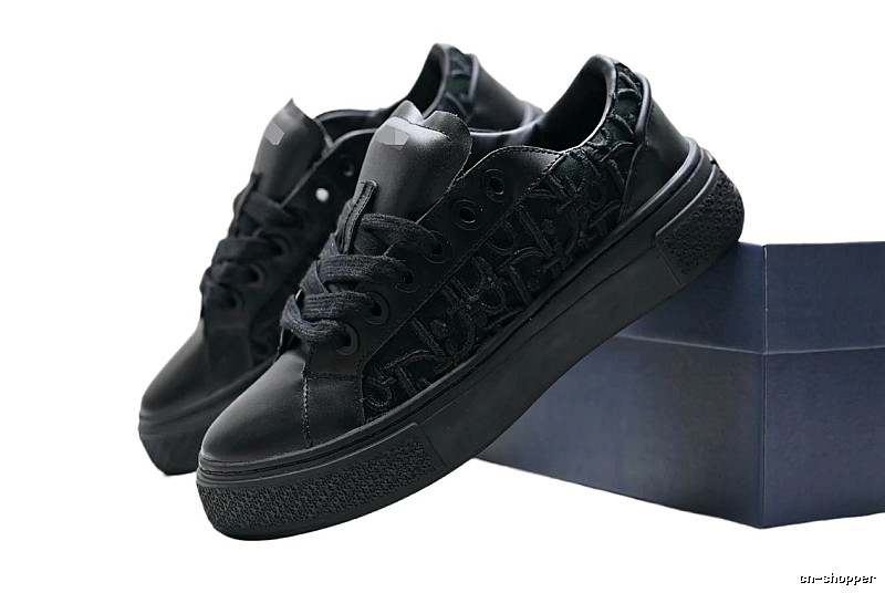 Dior retro-style black sneakers