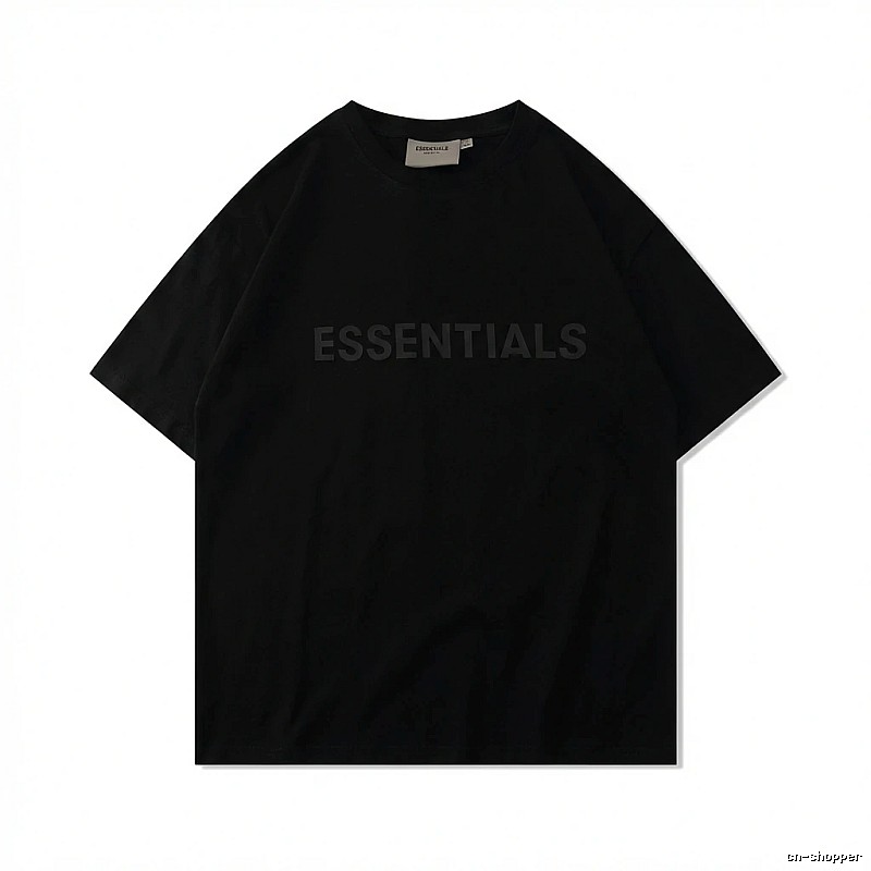 ESSENTIALS minimalist style black short-sleeve