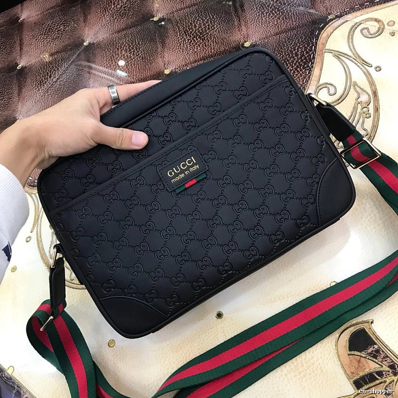 Gucci Camera Bag with Black Camera Bag Detail