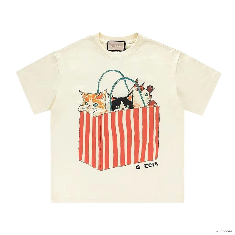 Gucci Cat Print Vintage Off-white T-Shirt