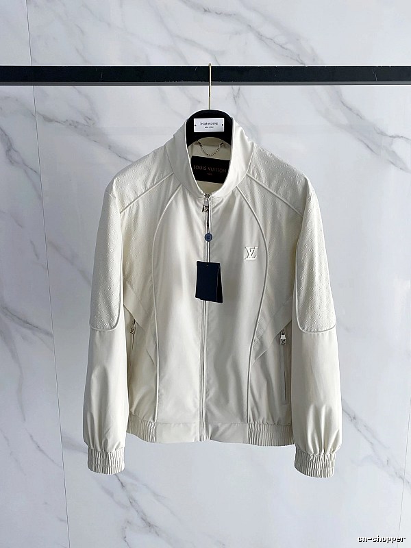 Light Jacket by Arc’teryx with Cream Zip Jacket with Small