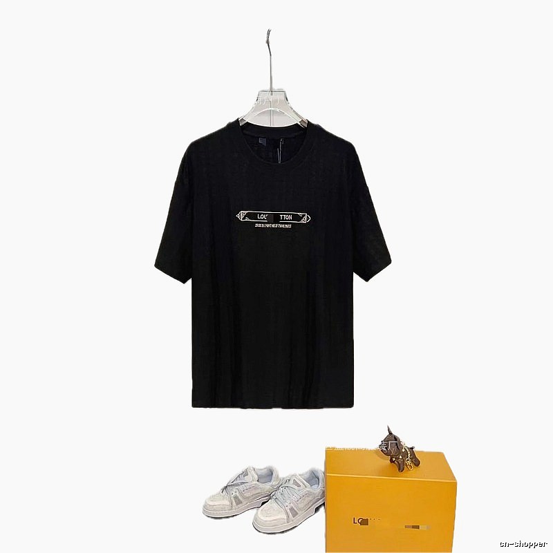 Louis Vuitton Letter Print Casual Style Black T-Shirt