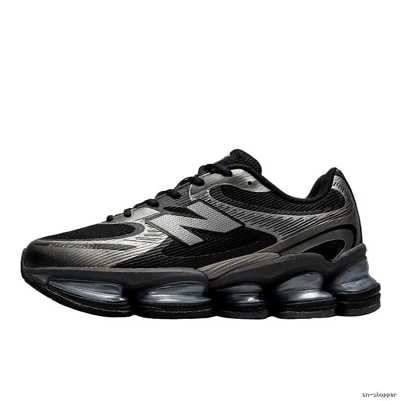 New Balance retro black and silver sports shoes