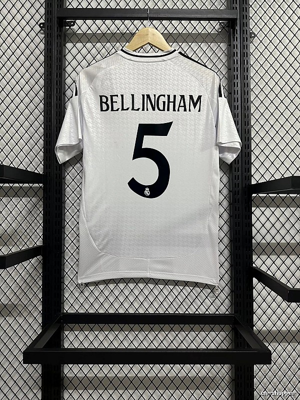 Real Madrid Daily Home soccer jersey White Real Madrid for City Outfits Select Edition
