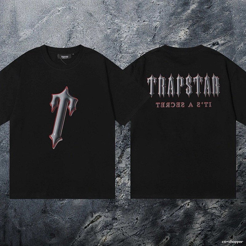 Trapstar Classic Keys graphic T-shirt Black White Key with Travel-Friendly Style