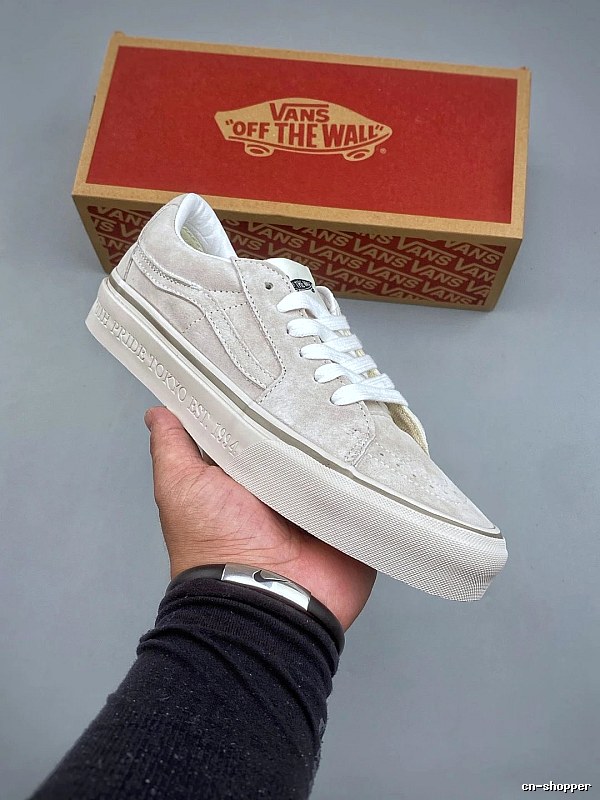 Vans Cream Padded Low Collar Skate Sneakers