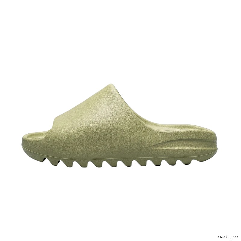 Yeezy matte bean green slippers